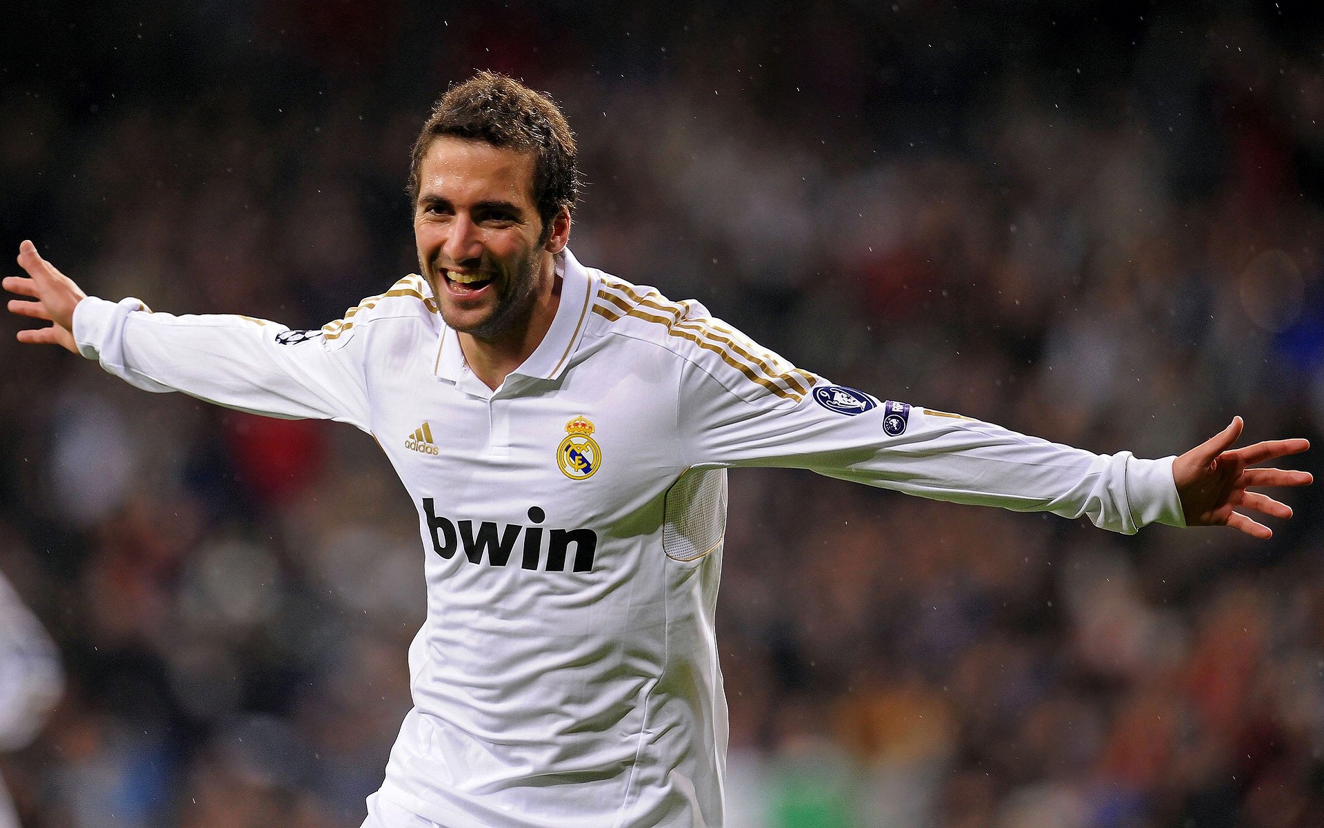 从非洲杯绝杀到西决生死战，竞技体育中最后时刻的永恒魔力