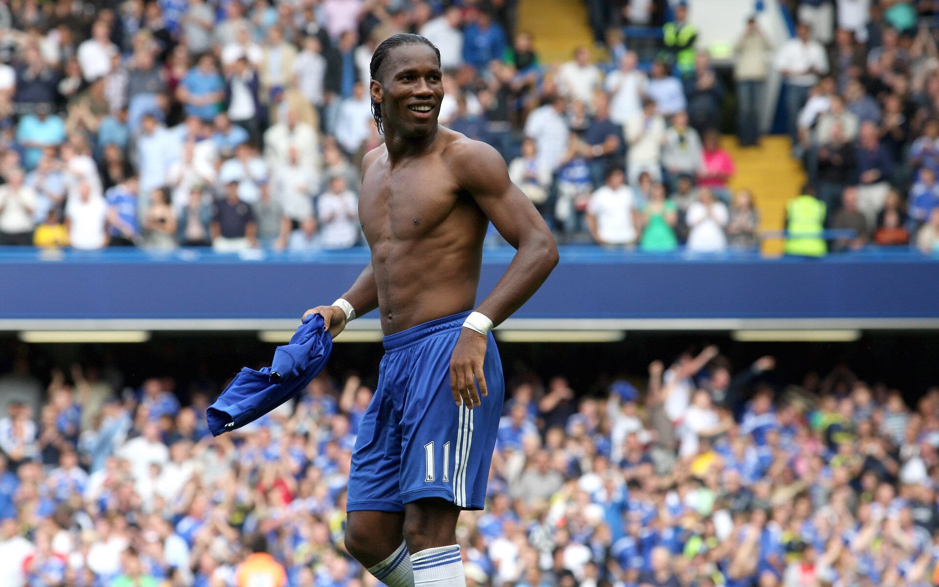 骑士完胜新疆队，武切维奇统治全场